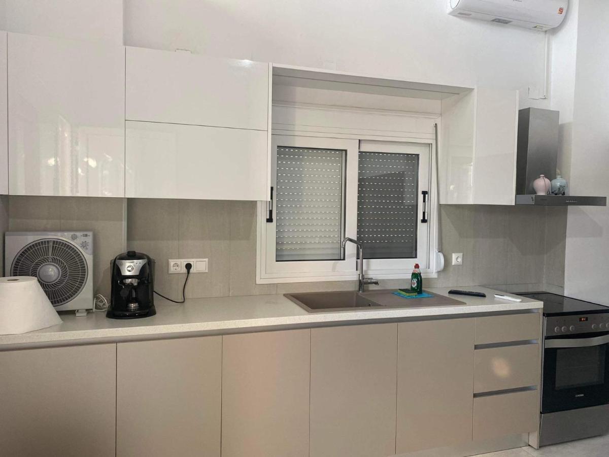 Eirini Apts On The Beach Psari Forada Екстериор снимка